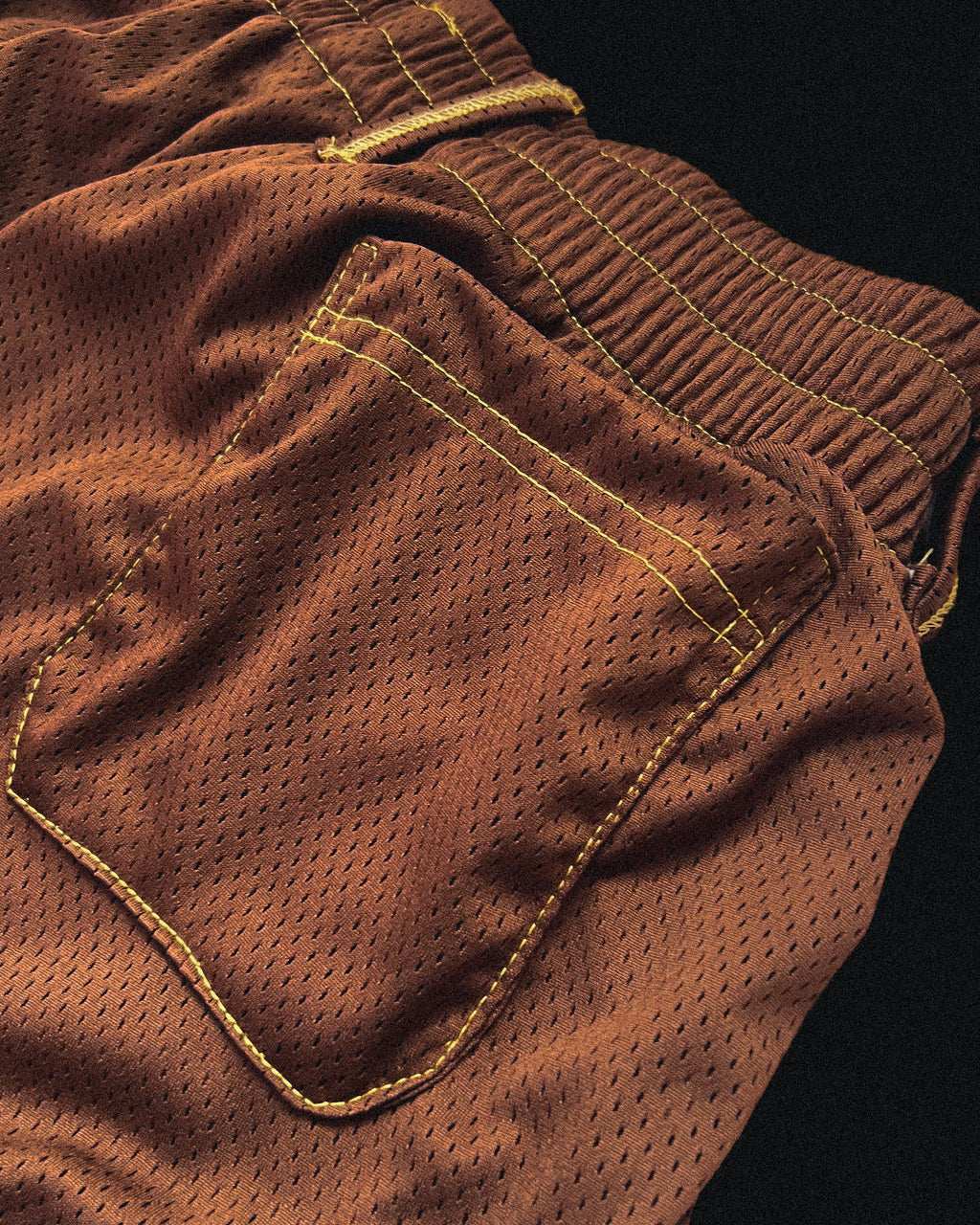BROWN CLAY MESH SHORTS