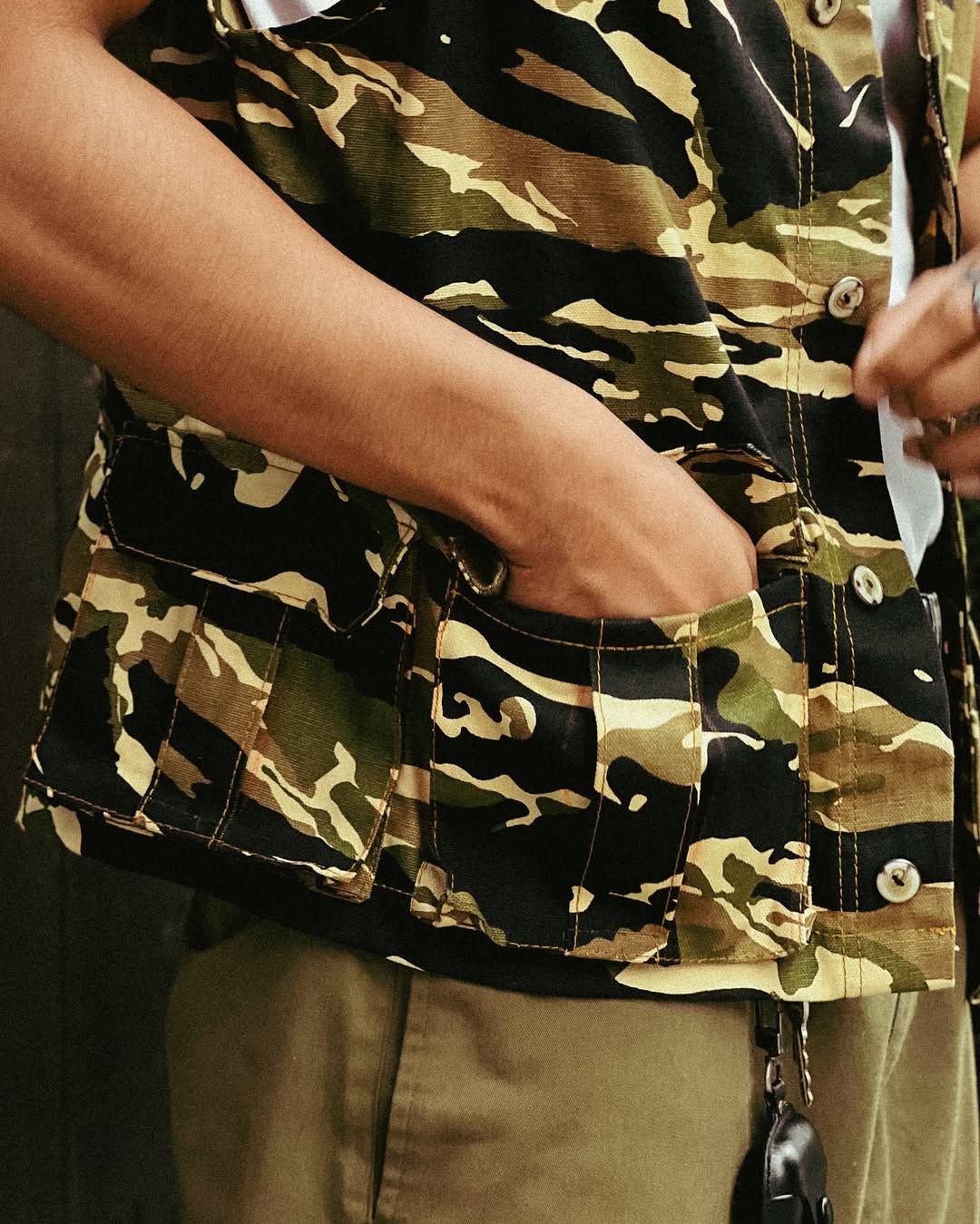CAMO VEST